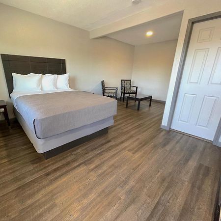 Sequoia Motel Fresno Extérieur photo